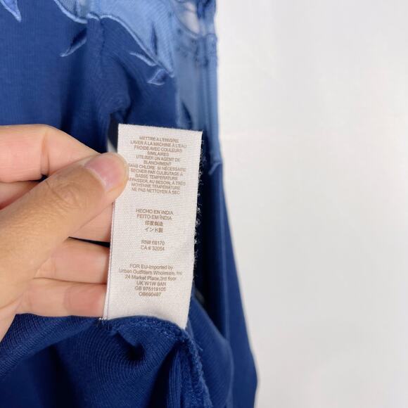 New Free People XS Blue Daniella Lace Top Long Sleeve Ribbed Swingy Side Split - Picture 9 of 11